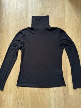 Black Ribbed Long Sleeve Turtleneck Top